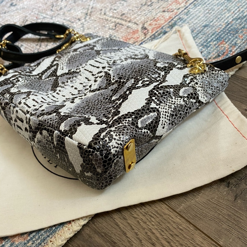 Snake Print PAK Mini - Black & White - Picture 6 of 9